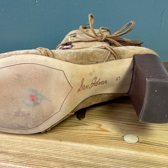 SAM EDELMAN Winnie Anthropologie Tan Suede Floral Embroidered Lace Ankle Boots 5 - Picture 8 of 8